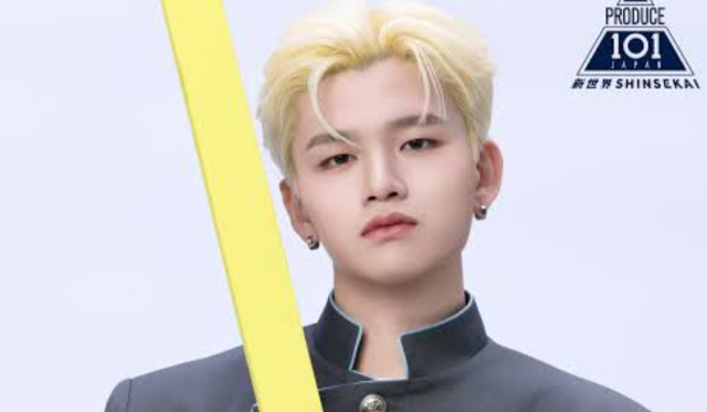 PRODUCE 101 JAPAN 新世界の制服姿で撮影されたRYUJI（杉山竜司）の宣材画像